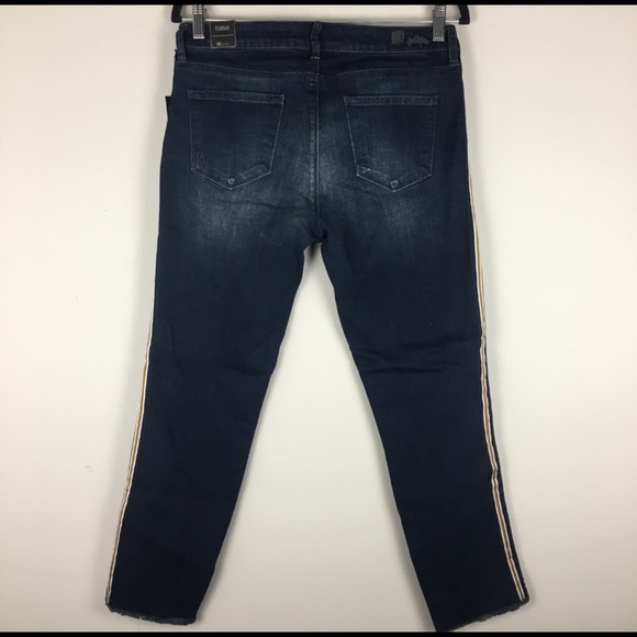 kut from the kloth 'emma' raw hem cropped jeans - Picture 6 of 7